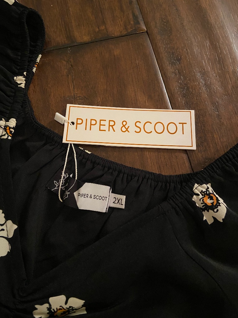 Piper & Scoot: The Gwenevere Floral Detail Dress In Black - 2xl — image 7 of 8